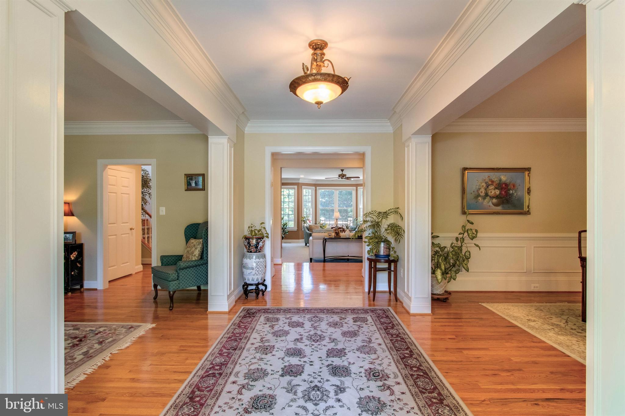 8314 Roxborough Loop Gainesville, VA 20155 - Photo 8 of 93 Elegant Entry Foyer