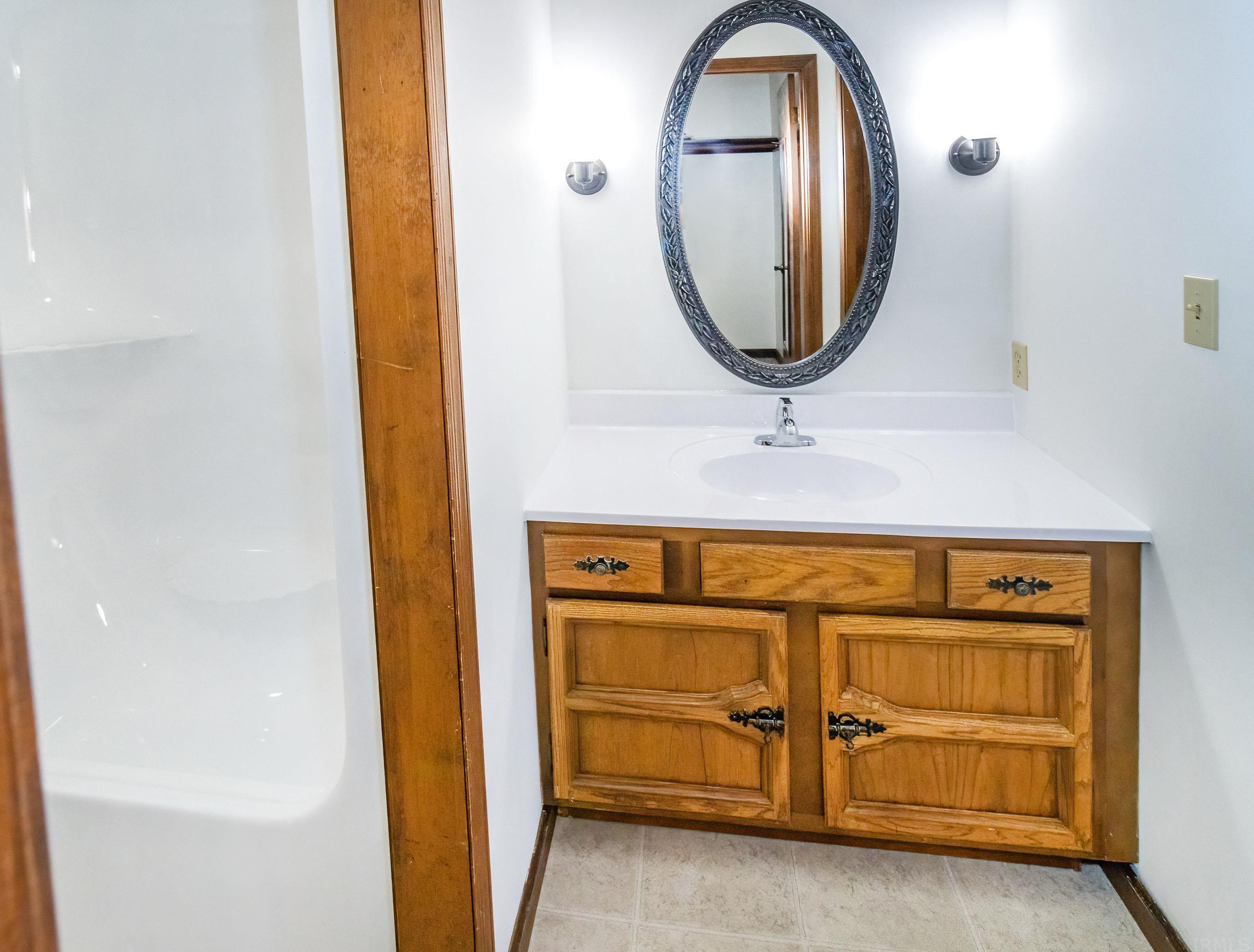 5044 Epworth Road Newburgh, IN 47630 - Photo 12 of 24 Gallery Image 12
