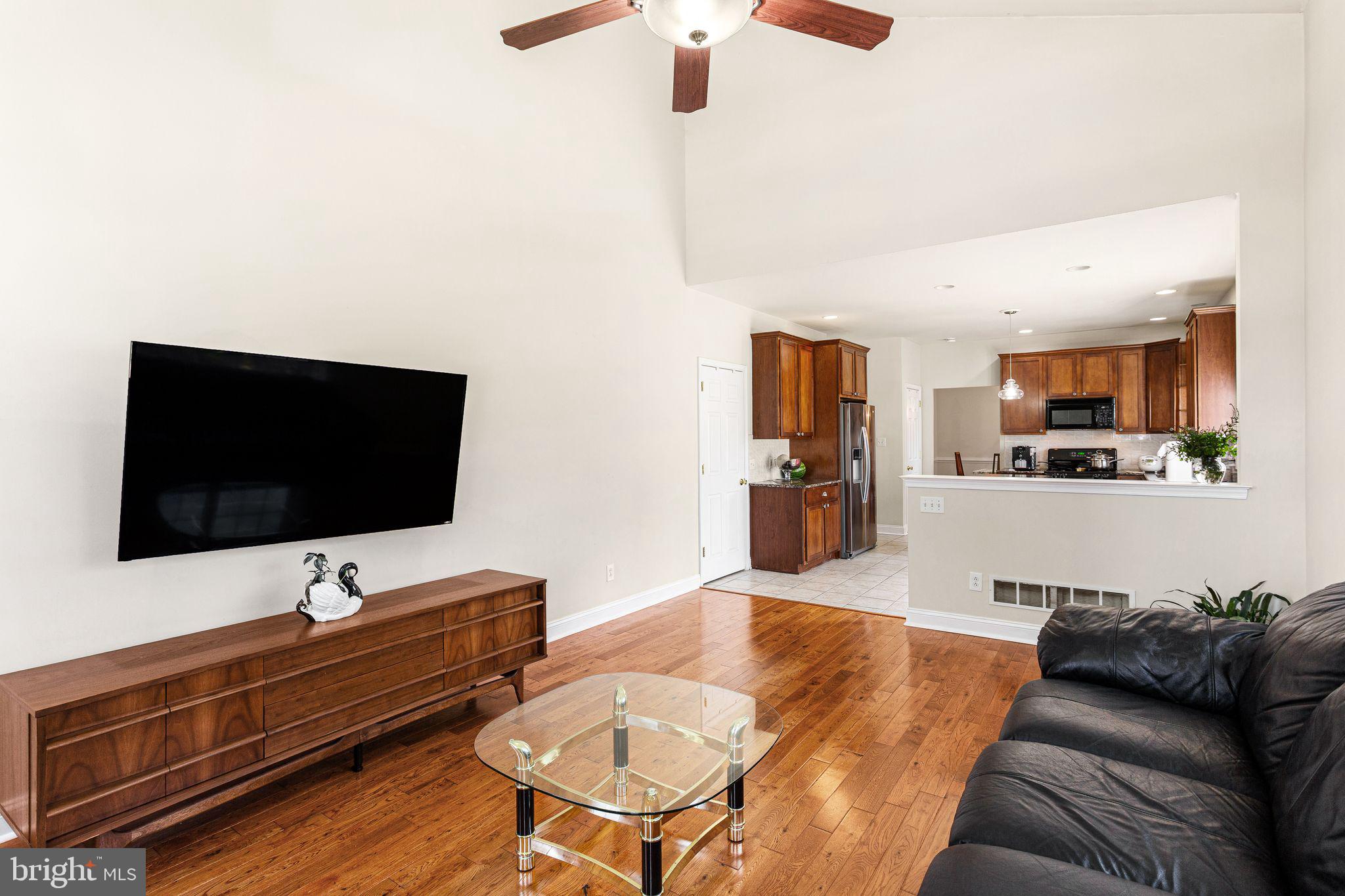 12046 Sewell Road Philadelphia, PA 19116 - Photo 19 of 48 Gallery Image 19