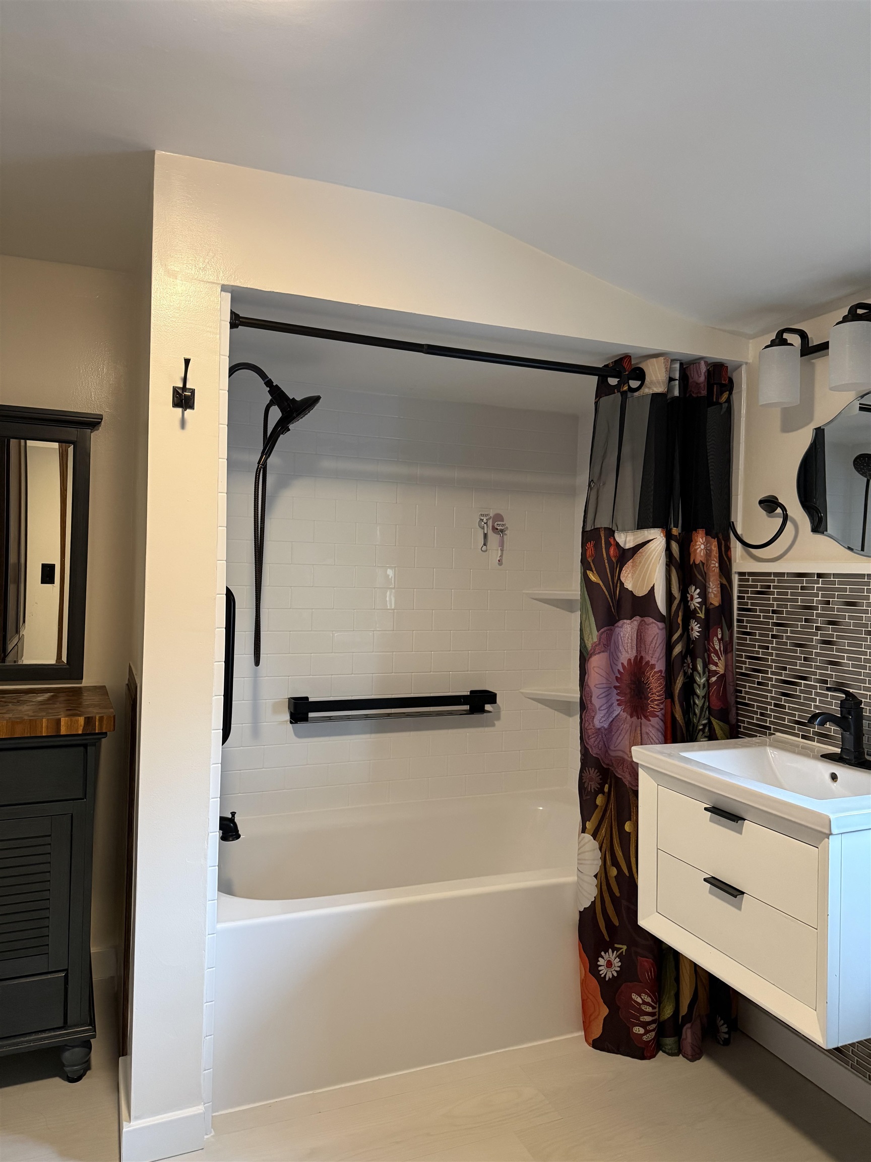 1727 South Lawe Street Appleton, WI 54915 - Photo 16 of 26