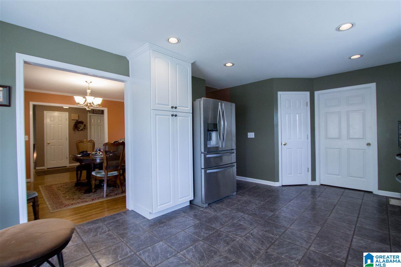 8445 Wade Road Warrior, AL 35180 - Photo 13 of 27
