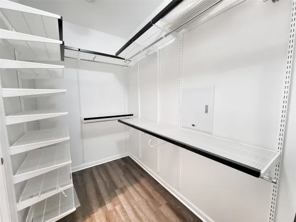 $2,695 | 1618 Cintola Lane, League City, TX 77573