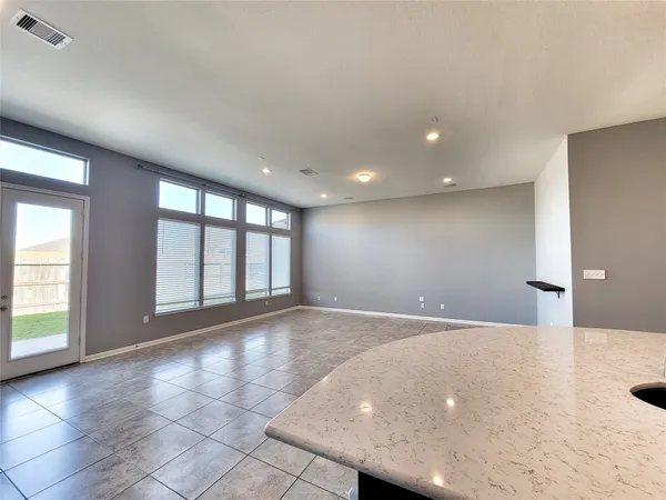 $2,695 | 1618 Cintola Lane, League City, TX 77573