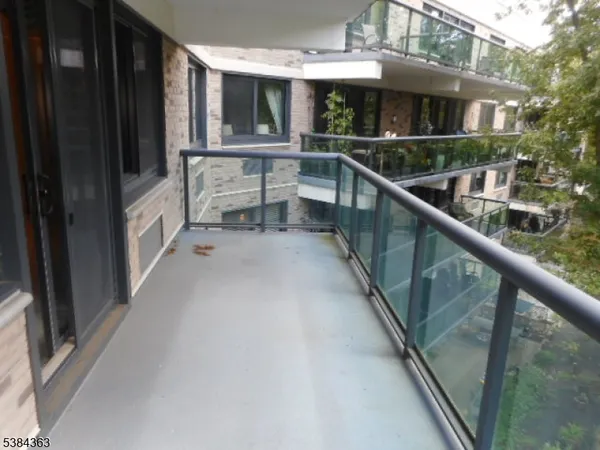 $356,250 | 609 So Orange Avenue, Unit 5Q, South Orange, NJ 07079