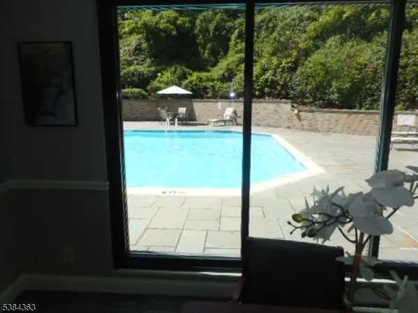 $356,250 | 609 So Orange Avenue, Unit 5Q, South Orange, NJ 07079