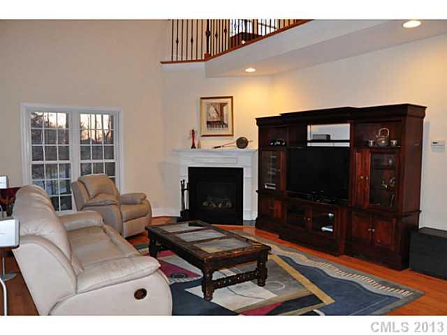 4900 Spring Chase Way Northwest Davidson, NC 28036 - Photo 4 of 16 Gallery Image 4