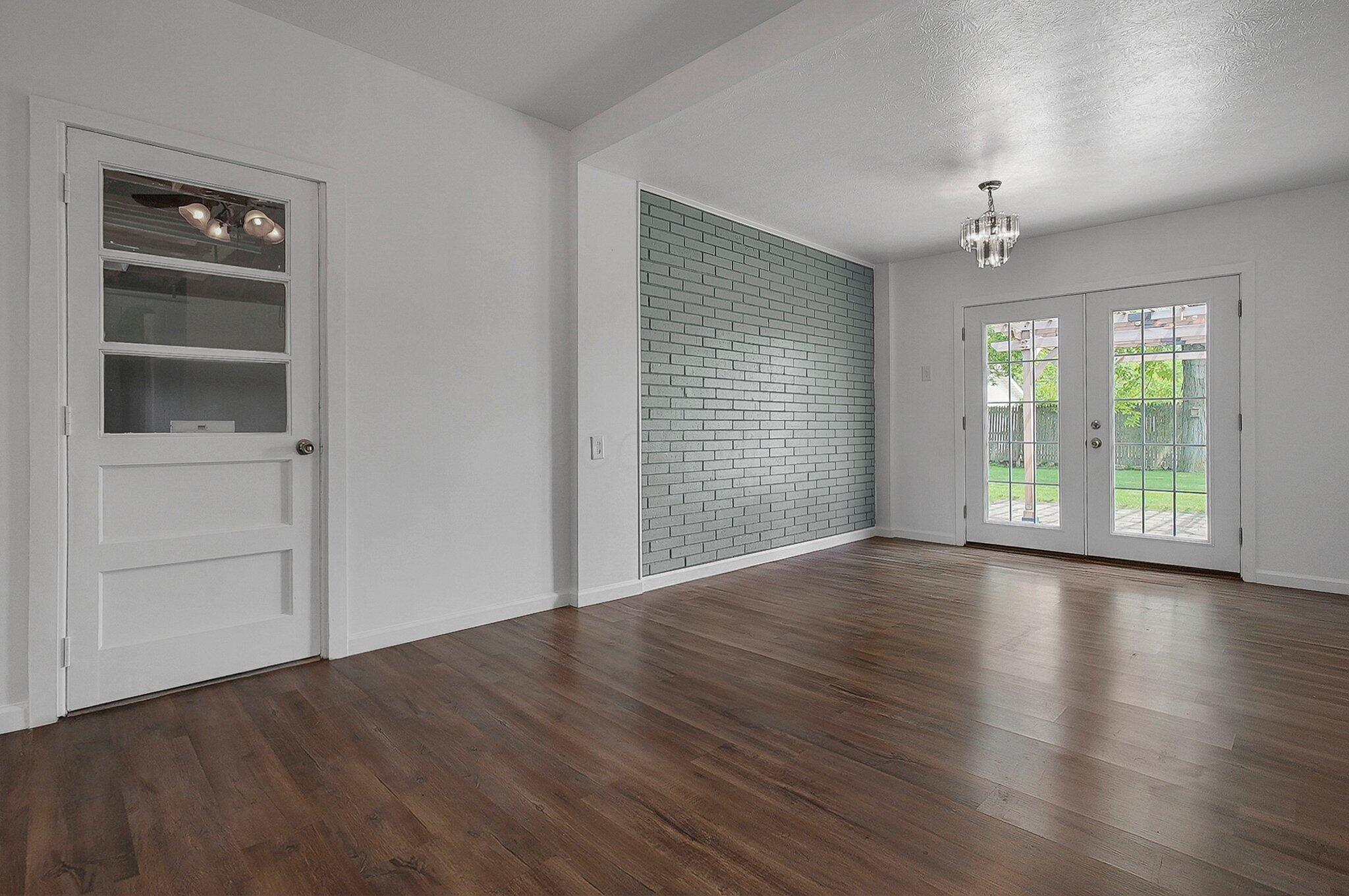 1550 Frank Road Columbus, OH 43223 - Photo 7 of 26 8-web-or-mls-1550-frank-rd