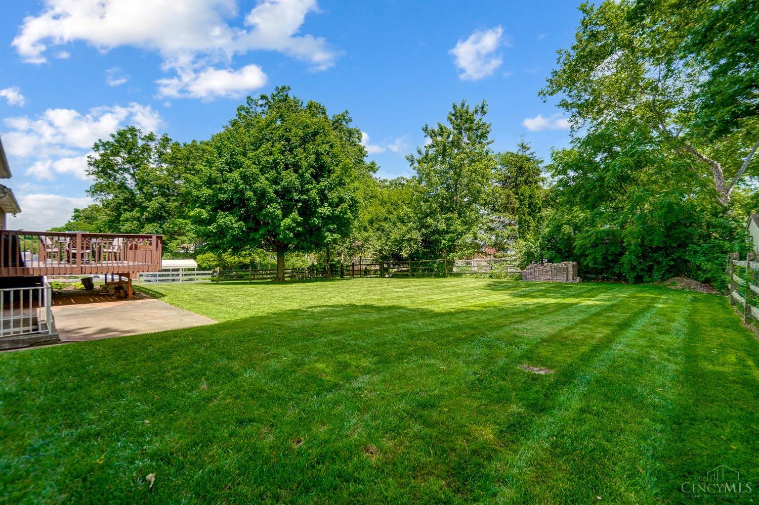 1738 Linneman Road Cincinnati, OH 45238 - Photo 40 of 48
