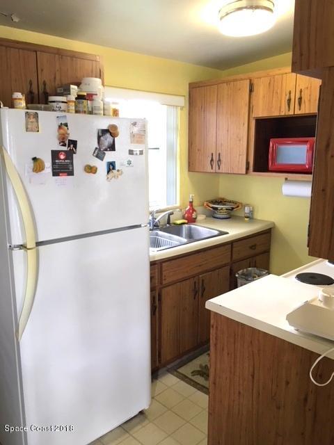 2588 Sarno Road Melbourne, FL 32935 - Photo 6 of 13 Kitchen