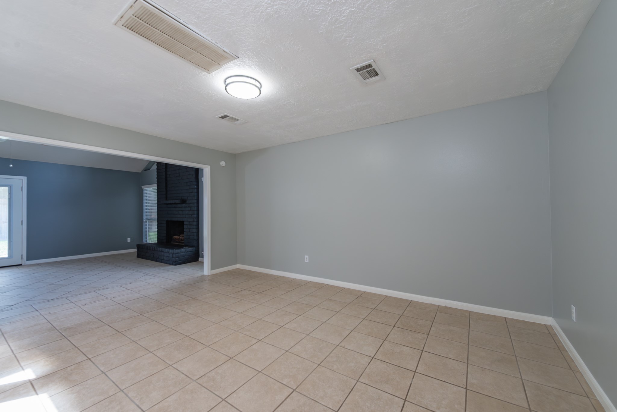 1022 White Sands Road Katy, TX 77450 - Photo 4 of 27 Large formal dining.