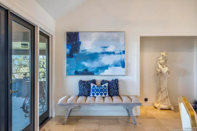 $2,799,000 | 2471 Village Oak, Canyon Lake, TX 78133