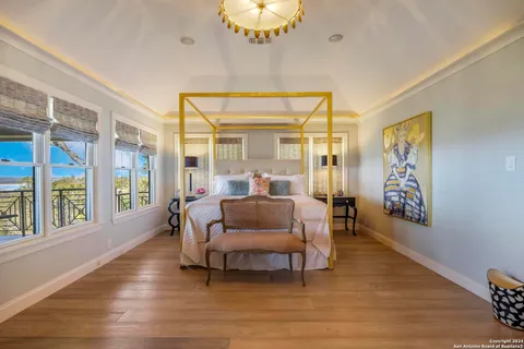 $2,799,000 | 2471 Village Oak, Canyon Lake, TX 78133