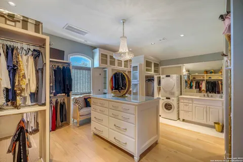 $2,799,000 | 2471 Village Oak, Canyon Lake, TX 78133