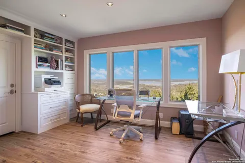 $2,799,000 | 2471 Village Oak, Canyon Lake, TX 78133