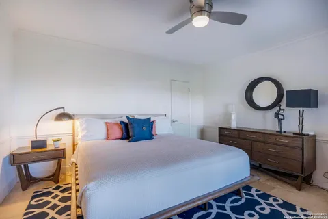 $2,799,000 | 2471 Village Oak, Canyon Lake, TX 78133