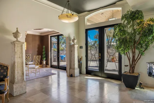 $2,799,000 | 2471 Village Oak, Canyon Lake, TX 78133