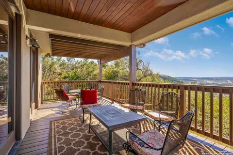 $2,799,000 | 2471 Village Oak, Canyon Lake, TX 78133