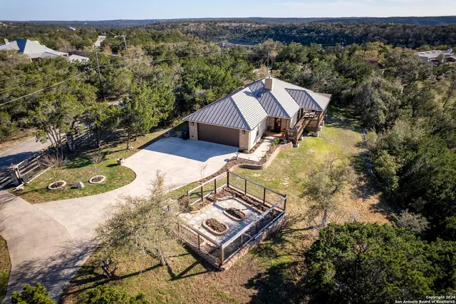 $2,799,000 | 2471 Village Oak, Canyon Lake, TX 78133