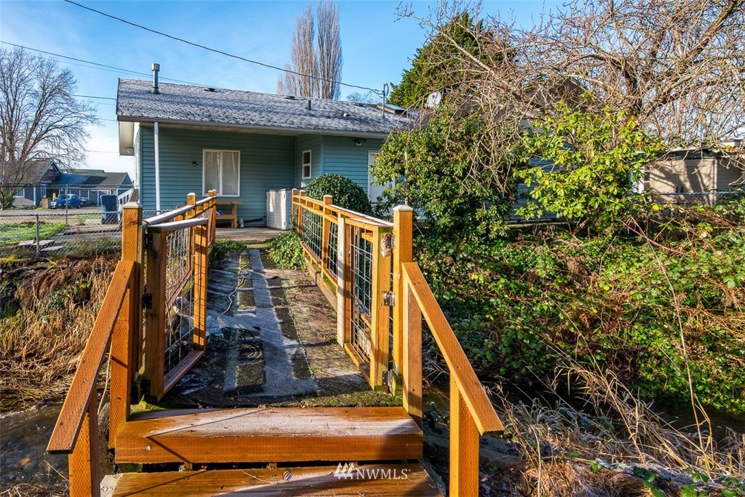 20338 East Stackpole Road Mount Vernon, WA 98274 - Photo 23 of 40 Gallery Image 23