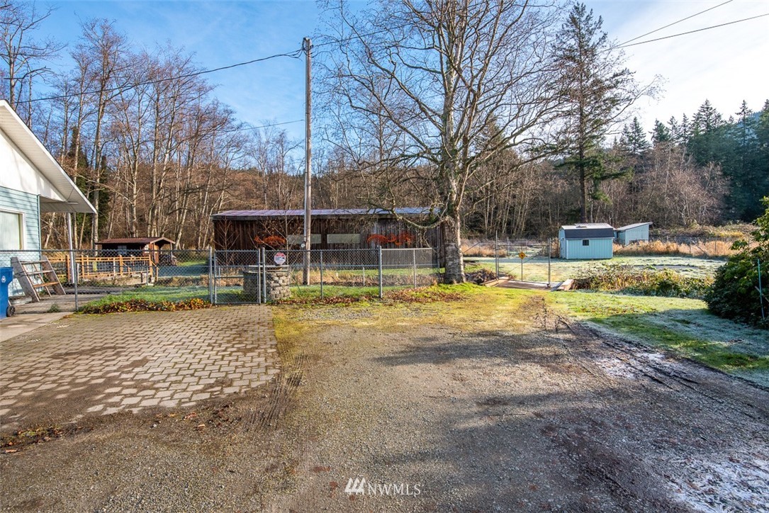 20338 East Stackpole Road Mount Vernon, WA 98274 - Photo 27 of 40 Gallery Image 27