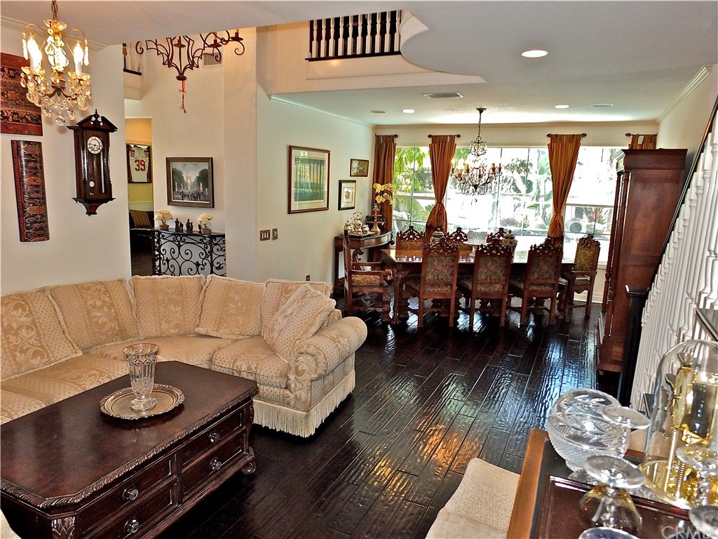 5501 Windward Avenue Long Beach, CA 90814 - Photo 12 of 36