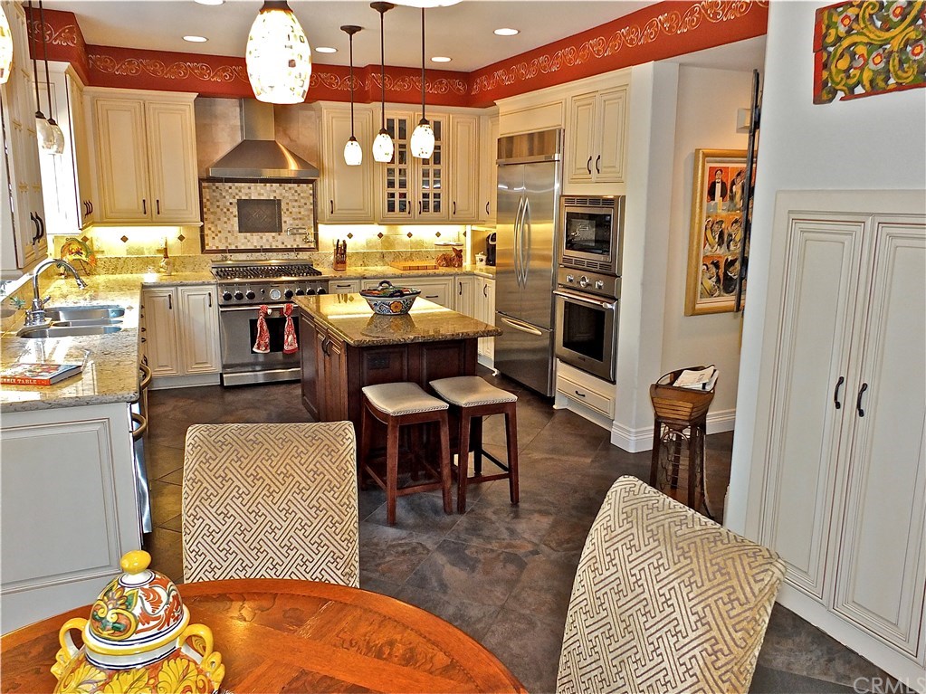 5501 Windward Avenue Long Beach, CA 90814 - Photo 7 of 36