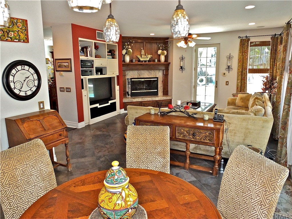 5501 Windward Avenue Long Beach, CA 90814 - Photo 8 of 36