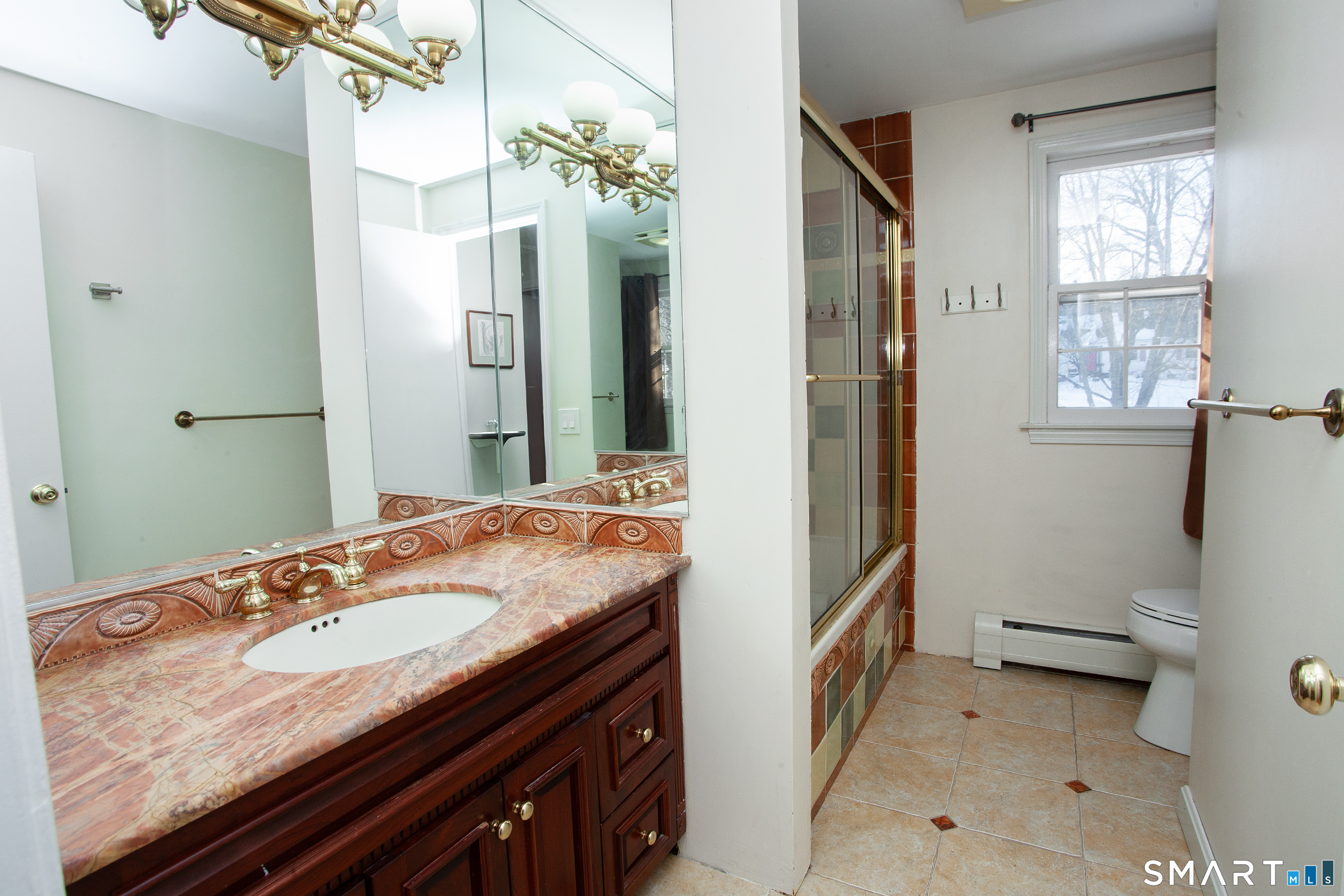 60 Ridgebrook Drive West Hartford, CT 06107 - Photo 28 of 40 upper level full bath