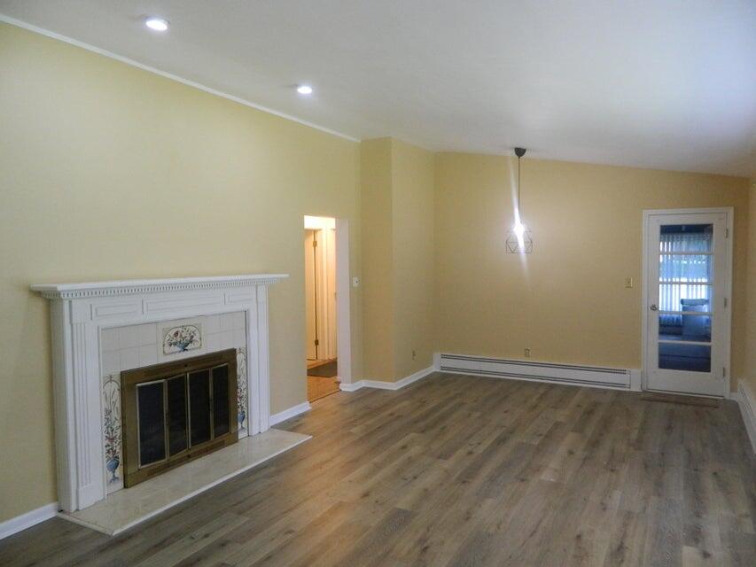 26150 Barbados Road Farmington, MI 48334 - Photo 22 of 39 21