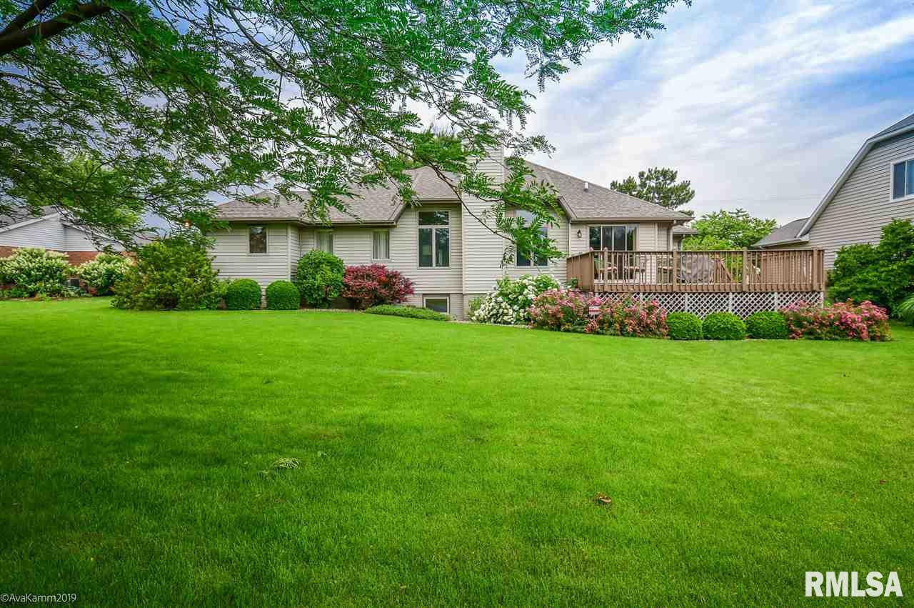7416 North Radnor Road Peoria, IL 61614 - Photo 3 of 31 Gallery Image 3