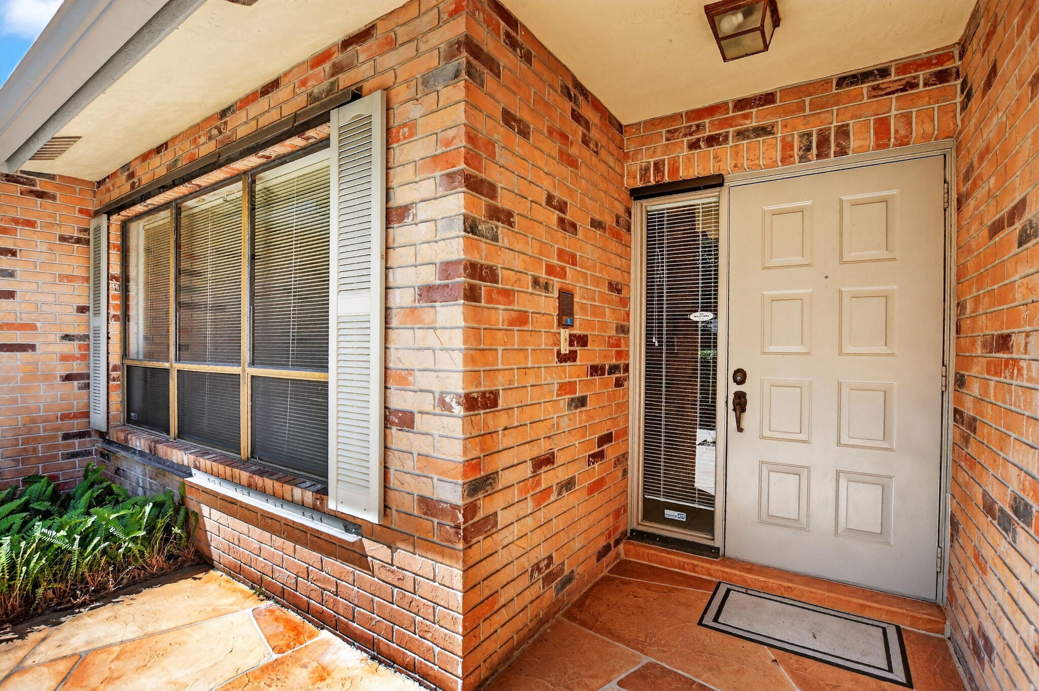 3069 Northwest 27th Avenue Boca Raton, FL 33434 - Photo 5 of 49 Front Porch