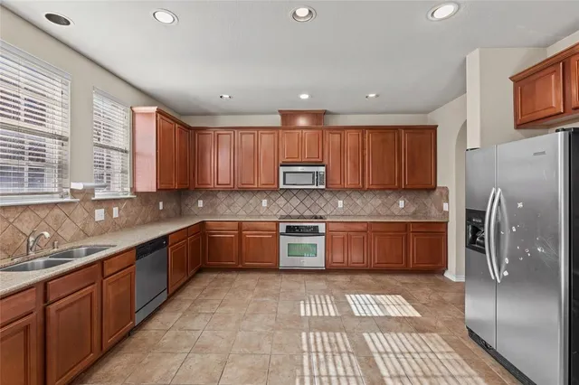 $2,700 | 2008 Spotted Court, Plano, TX 75074