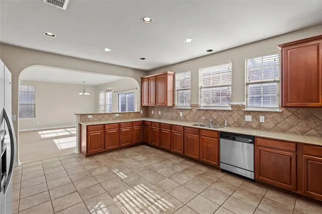 $2,700 | 2008 Spotted Court, Plano, TX 75074