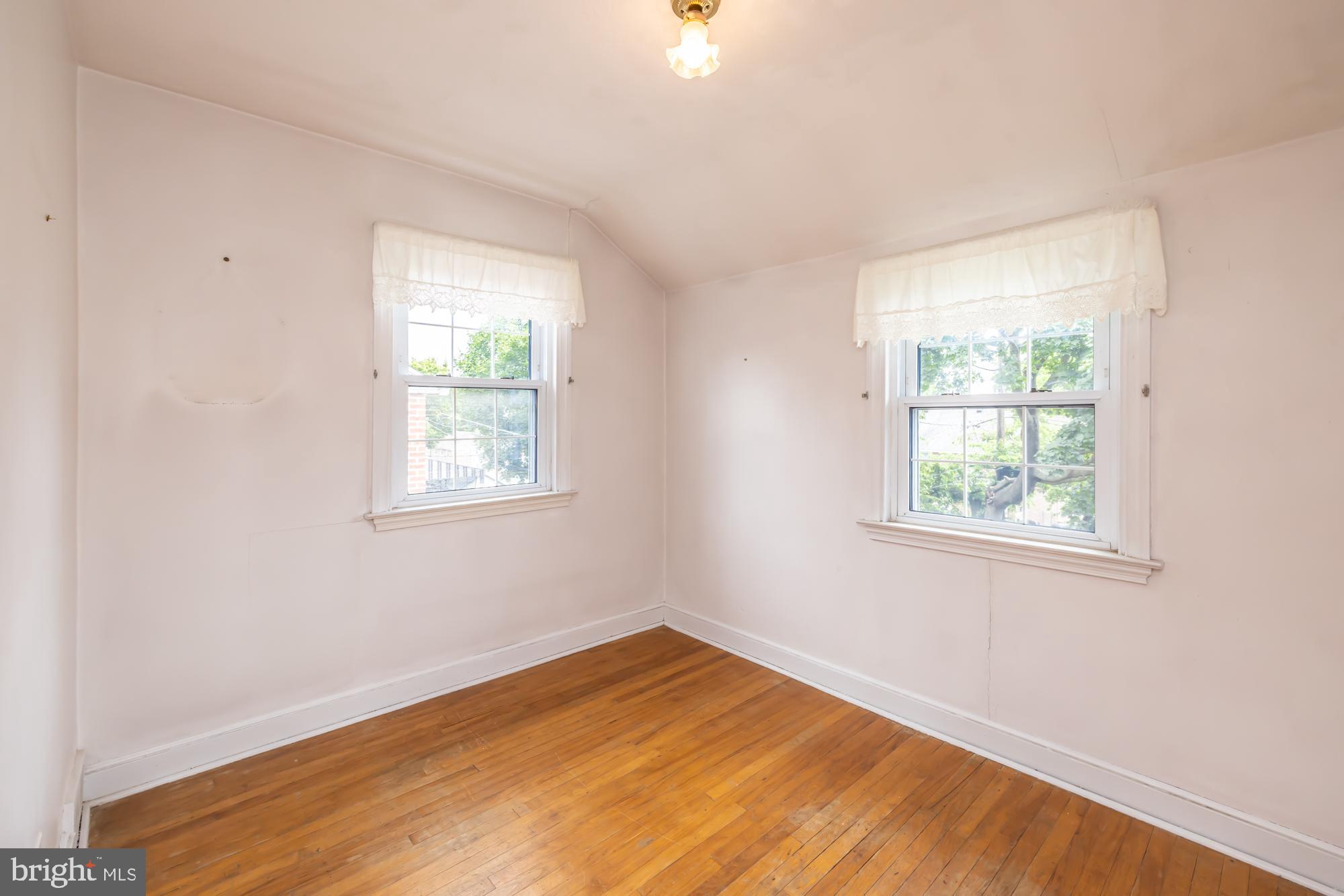 156 Flintlock Road Drexel Hill, PA 19026 - Photo 27 of 37 Gallery Image 27