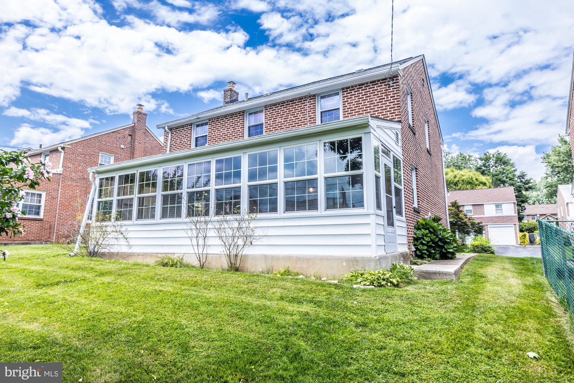 156 Flintlock Road Drexel Hill, PA 19026 - Photo 4 of 37 Gallery Image 4