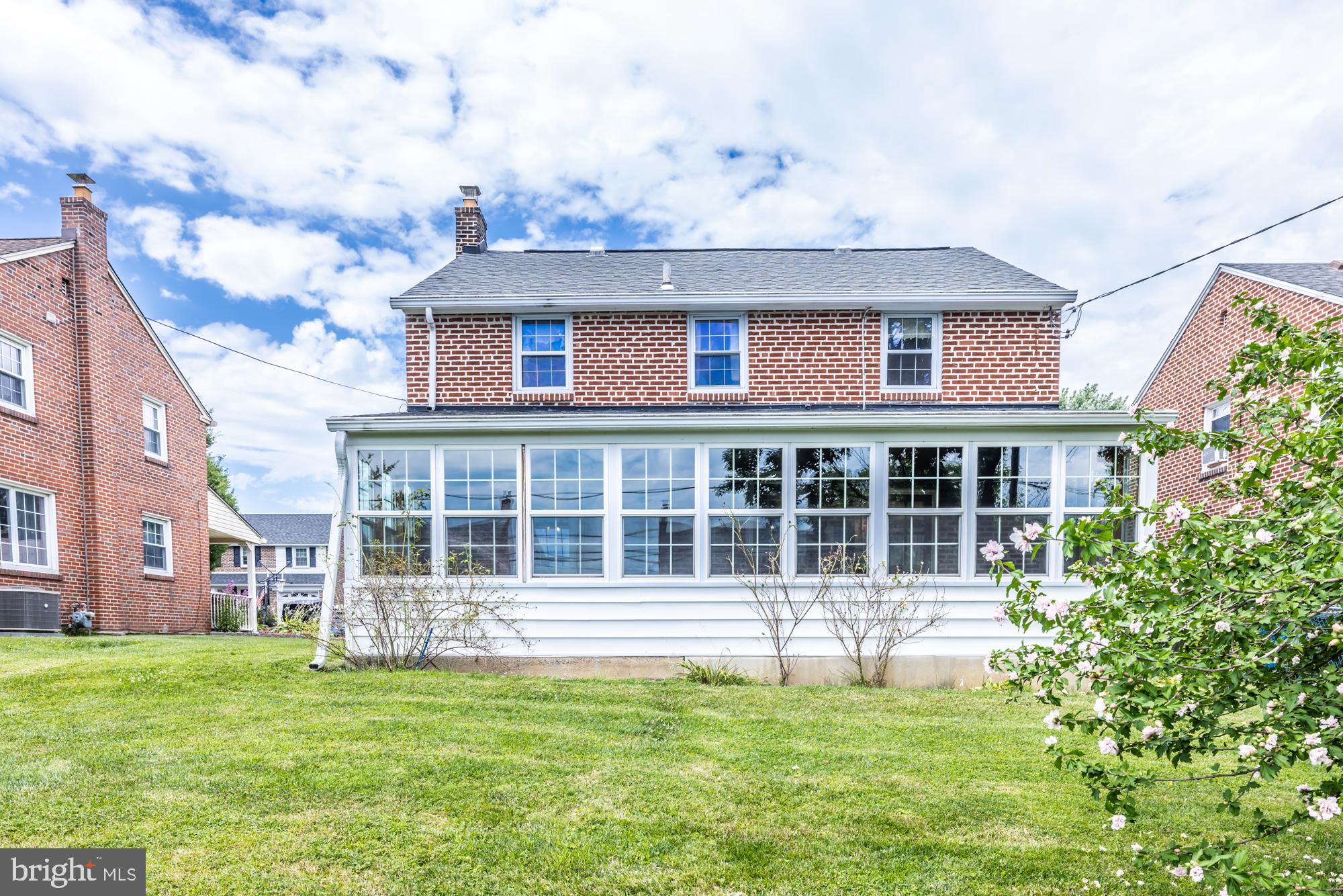 156 Flintlock Road Drexel Hill, PA 19026 - Photo 5 of 37 Gallery Image 5
