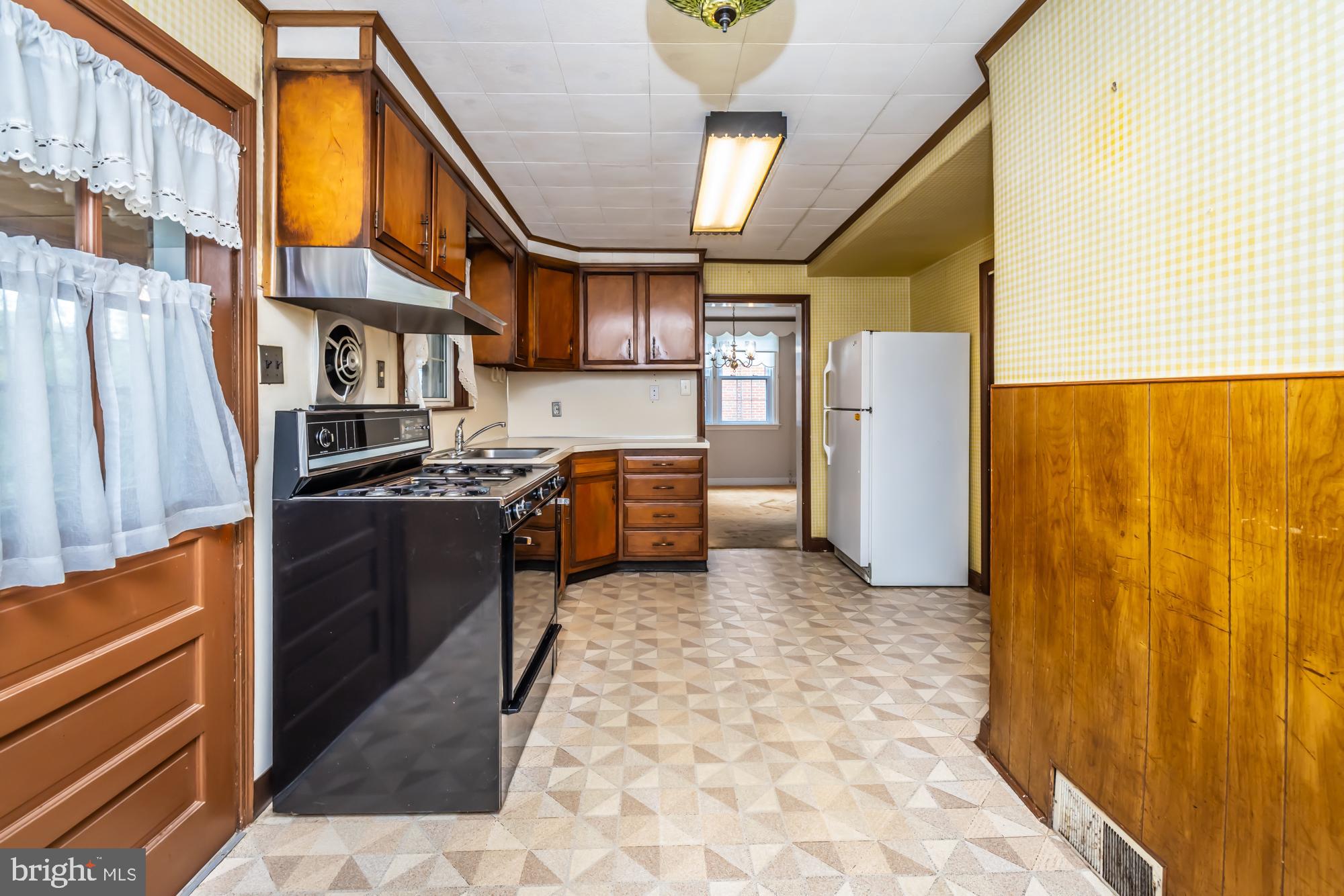 156 Flintlock Road Drexel Hill, PA 19026 - Photo 7 of 37 Gallery Image 7
