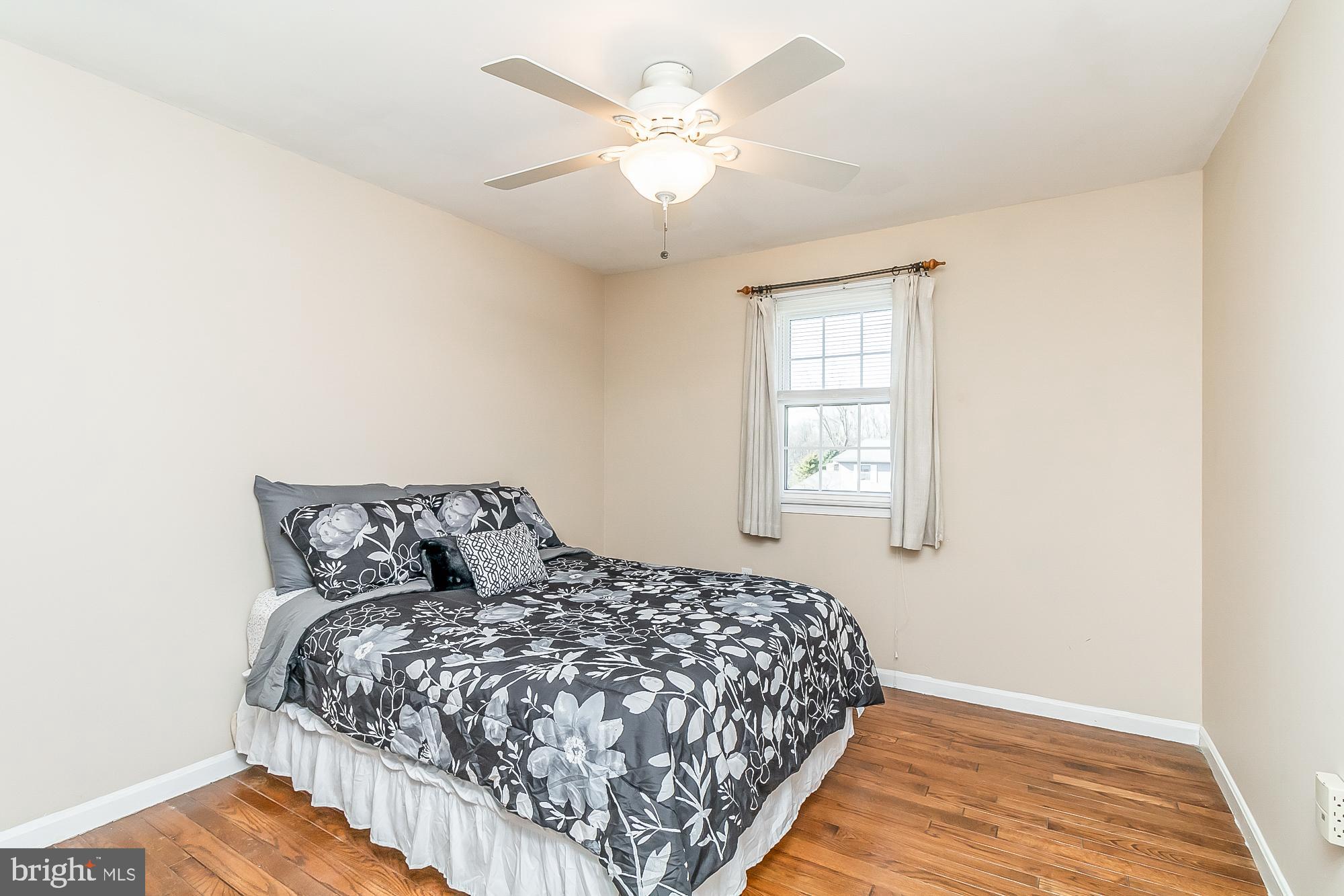 822 Staffordshire Road Cockeysville, MD 21030 - Photo 22 of 27 bedroom #5 Upper 1 all nice size rooms