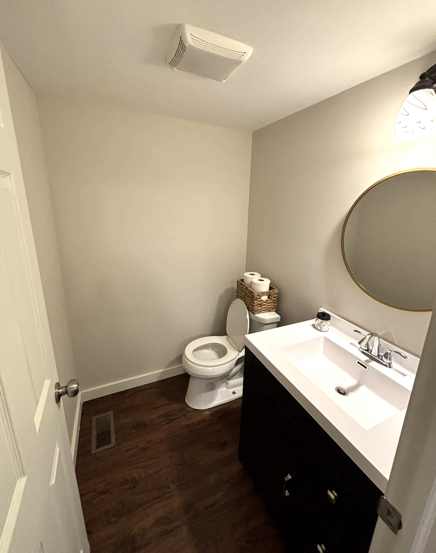 6763 Roanoake Court Gurnee, IL 60031 - Photo 10 of 12