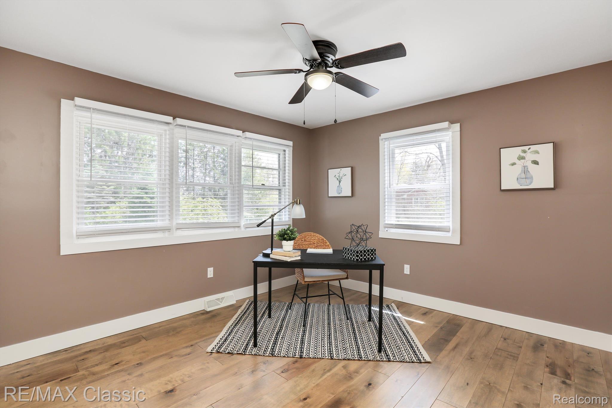 7015 North Beck Road Canton, MI 48187 - Photo 13 of 28 Gallery Image 13