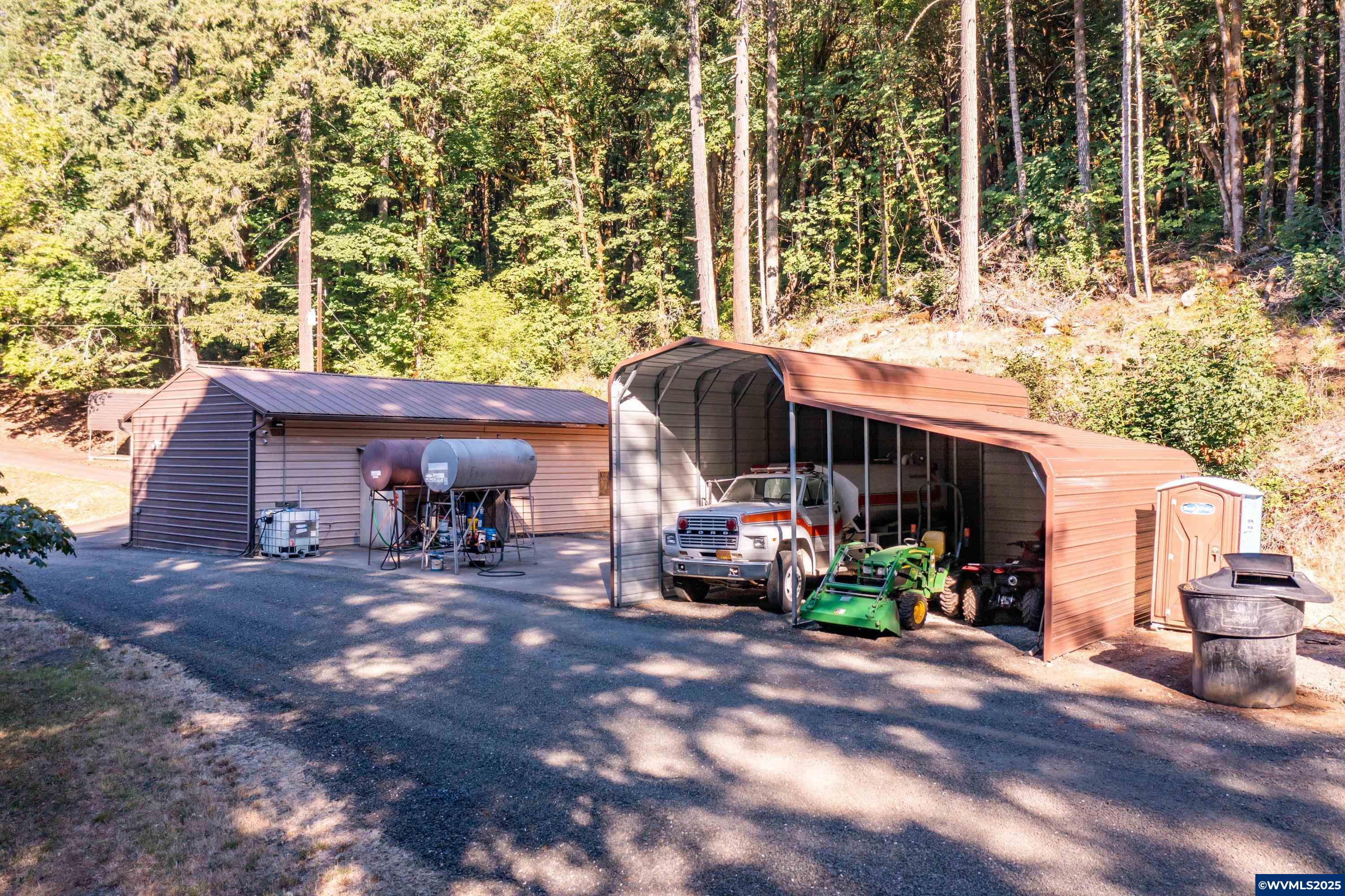 23547 Woods Creek Road Philomath, OR 97370 - Photo 4 of 48