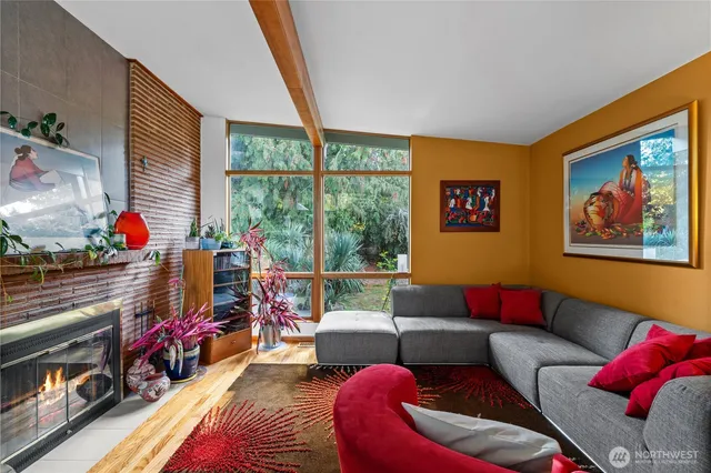 $1,300,000 | 14405 Southeast 14th Street, Bellevue, WA 98007