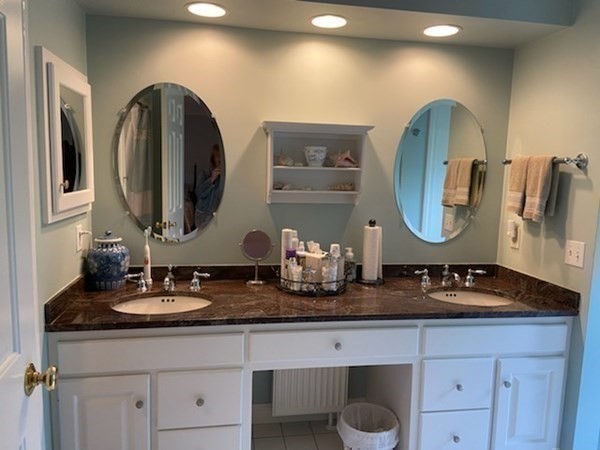 8 Tyringham Road Seekonk, MA 02771 - Photo 24 of 42