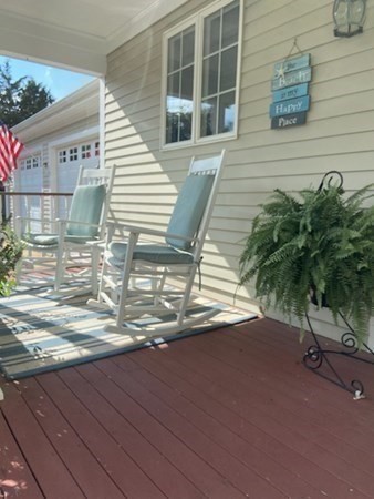 8 Tyringham Road Seekonk, MA 02771 - Photo 4 of 42