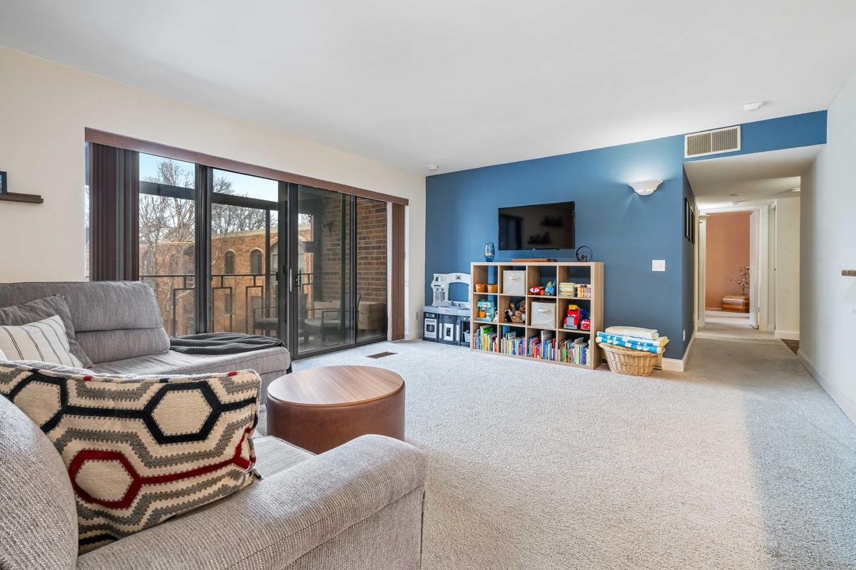 6302 Mineral Point Road, Unit 304 Madison, WI 53705 - Photo 11 of 34