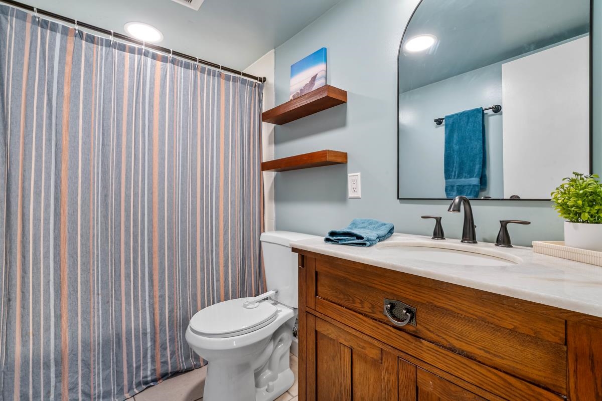 6302 Mineral Point Road, Unit 304 Madison, WI 53705 - Photo 23 of 34