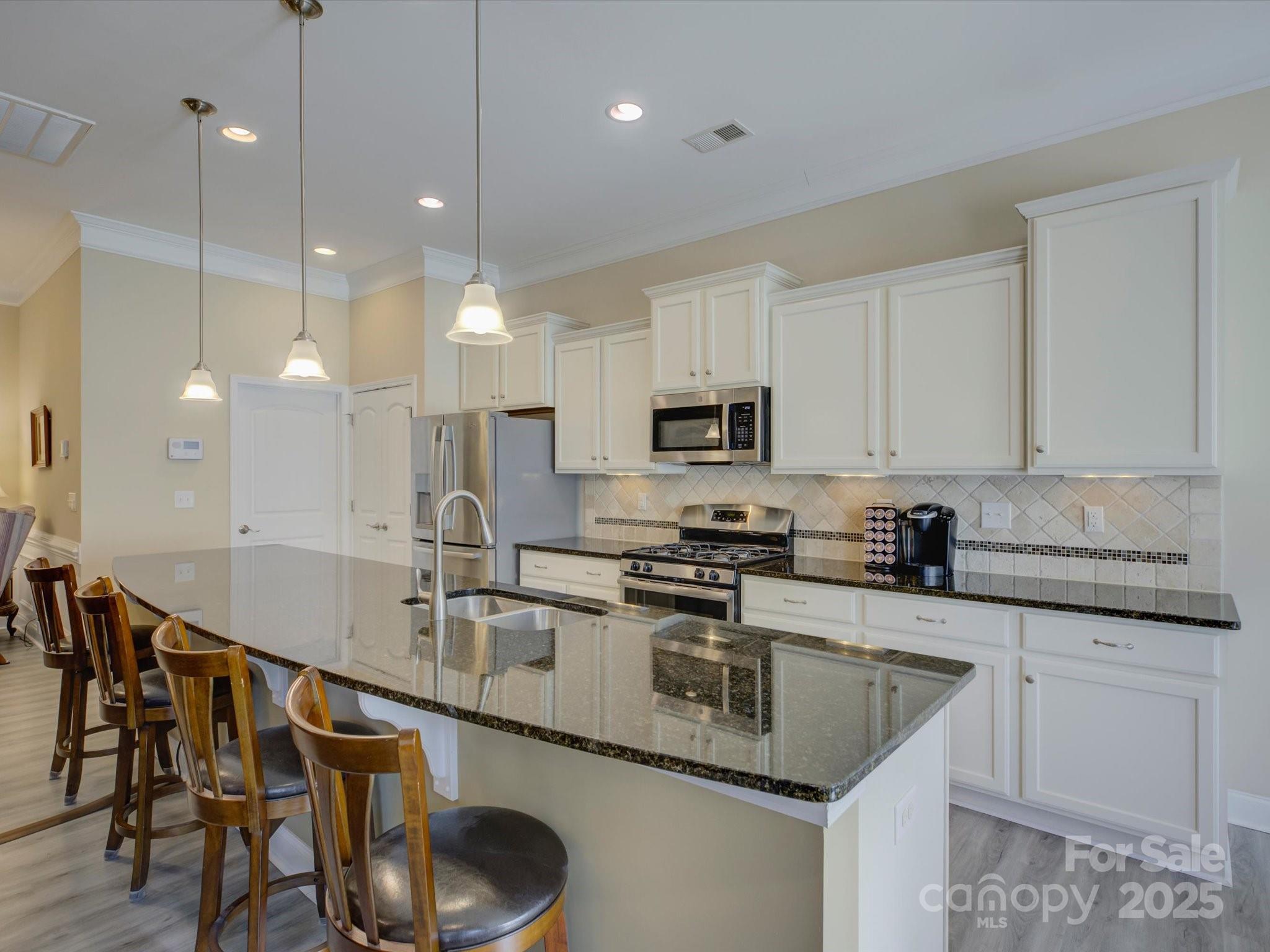 7441 Hamilton Bridge Road Charlotte, NC 28278 - Photo 12 of 47 Gallery Image 12