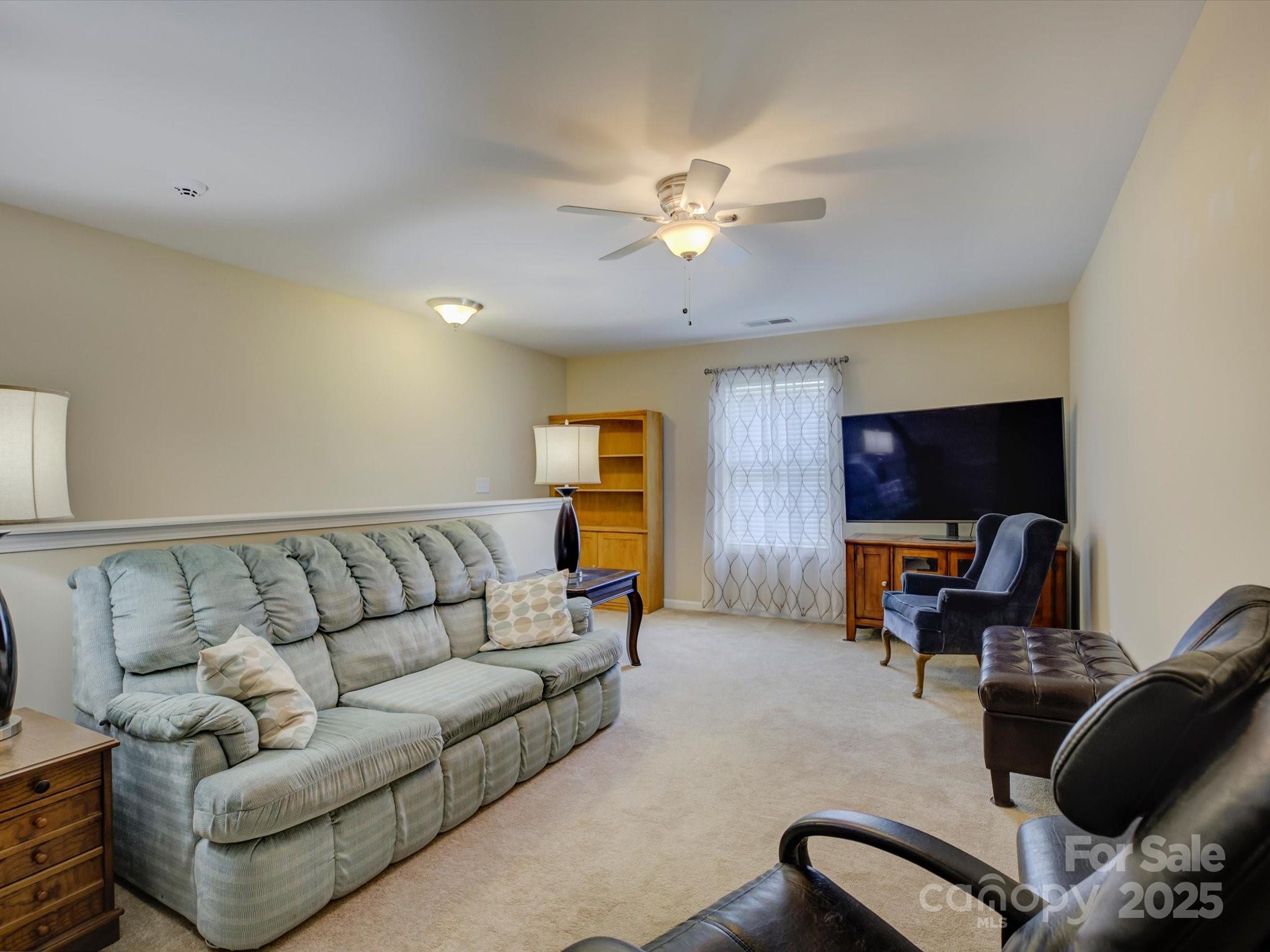 7441 Hamilton Bridge Road Charlotte, NC 28278 - Photo 34 of 47 Gallery Image 34