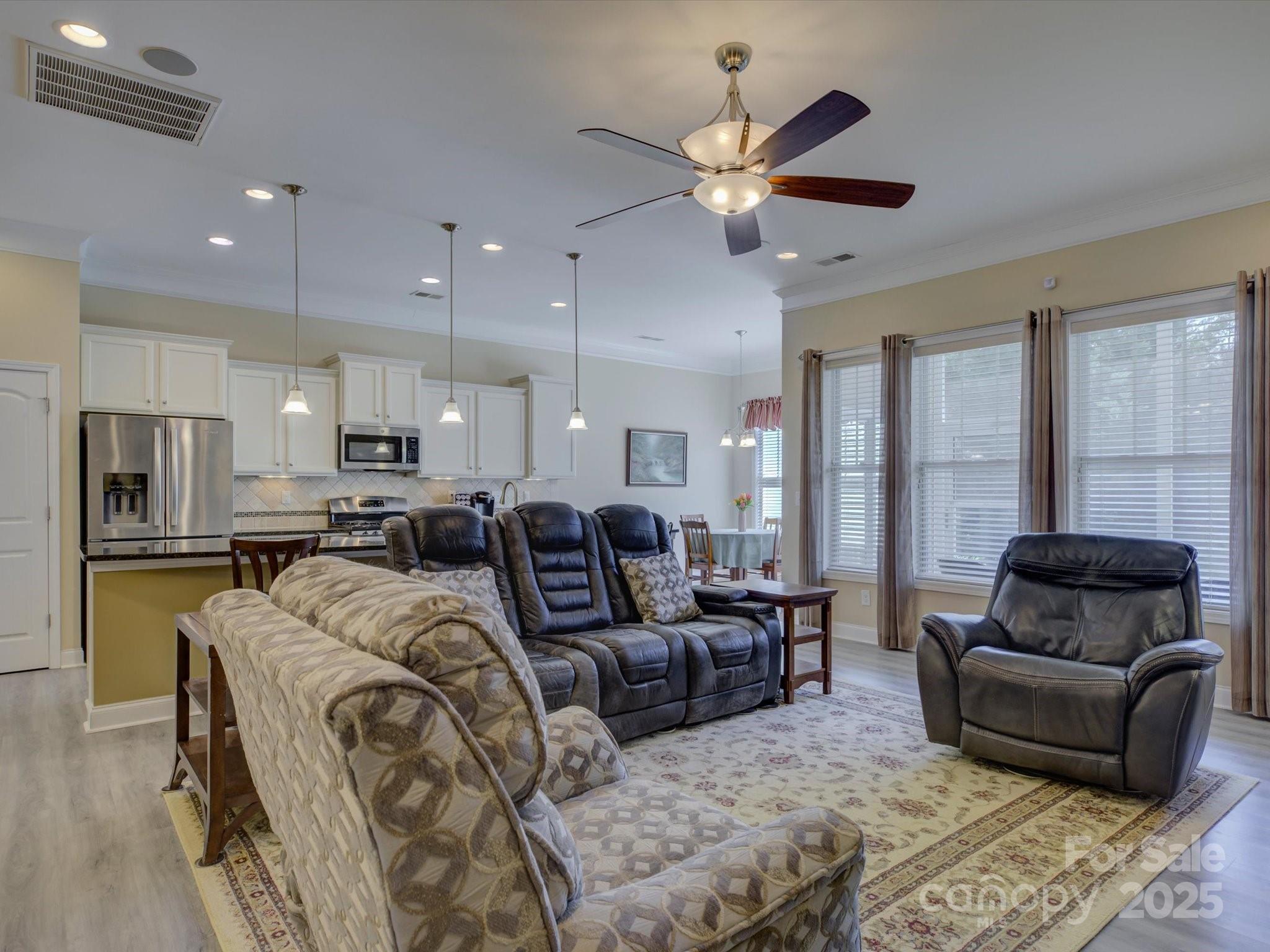 7441 Hamilton Bridge Road Charlotte, NC 28278 - Photo 9 of 47 Gallery Image 9