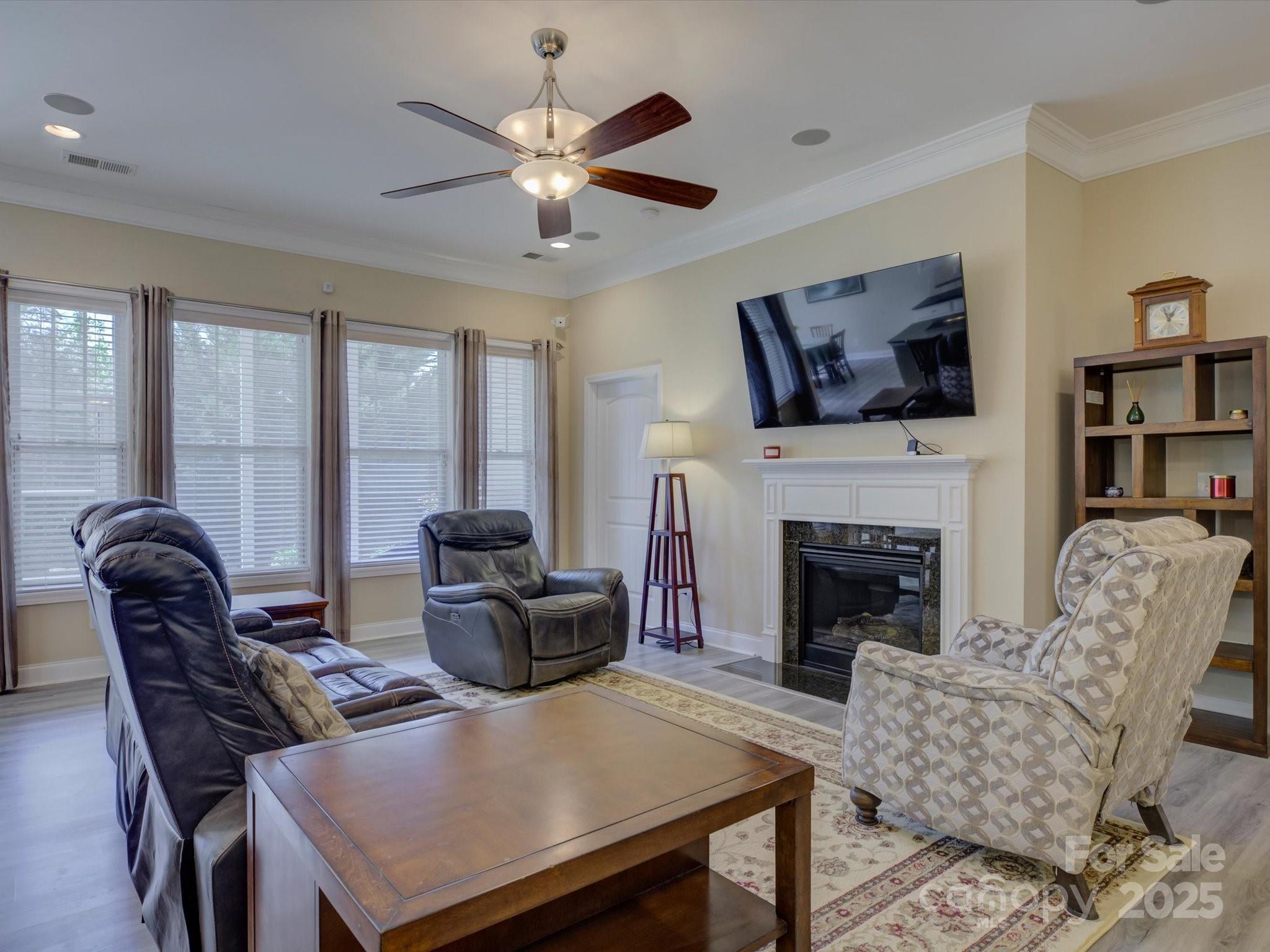 7441 Hamilton Bridge Road Charlotte, NC 28278 - Photo 10 of 47 Gallery Image 10
